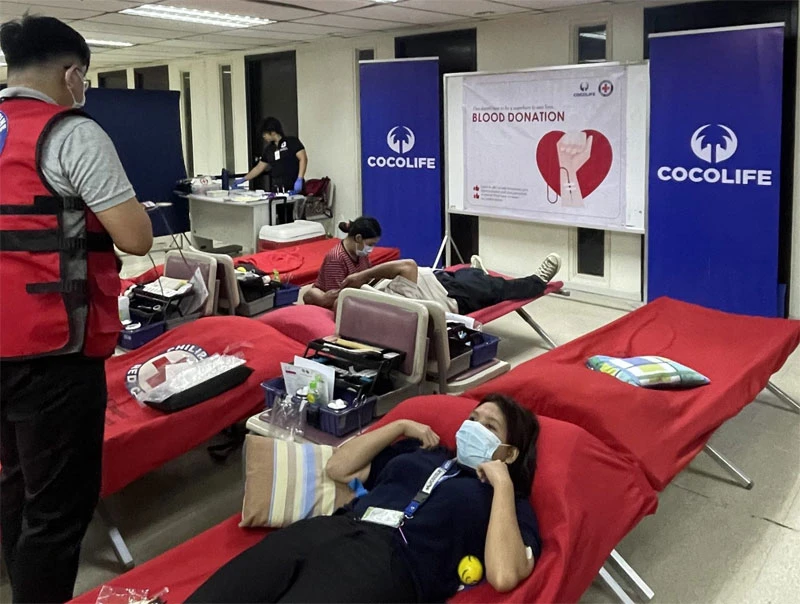 Cocolife's CSR initiatives in the Philippines with Volunteers and donors participating in a blood donation drive